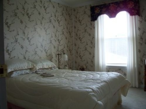 Viewing Image 6