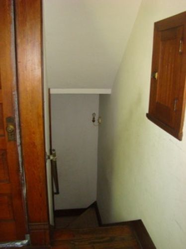 Viewing Image 28