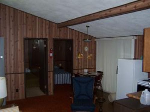 Viewing Image 4