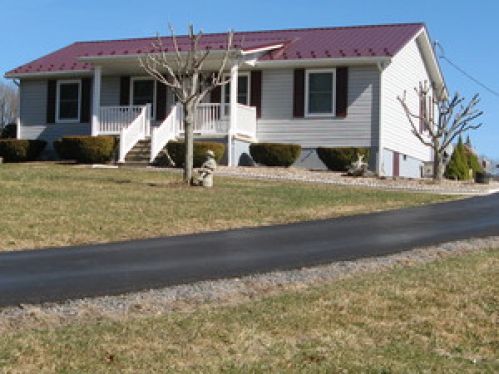 Single Family Home for Sale, ListingId:16574160, location: 2 Box 104H Seneca Drive 8 Buckeye 24924