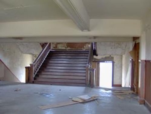Viewing Image 9