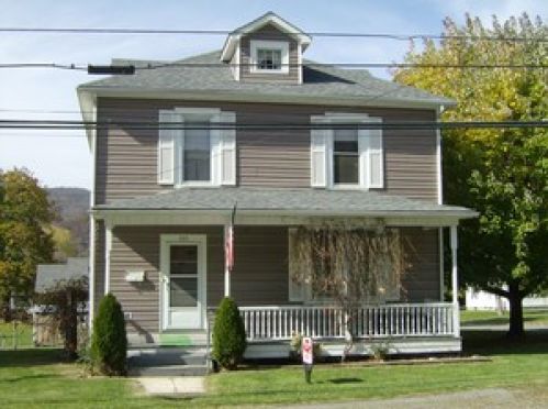Single Family Home for Sale, ListingId:17575663, location: 800 10 Th Ave Marlinton 24954