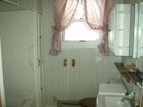 Viewing Image 9
