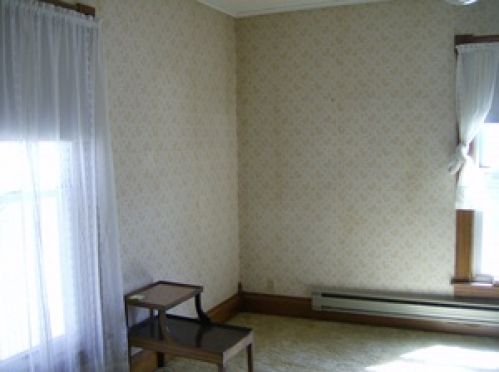 Viewing Image 27