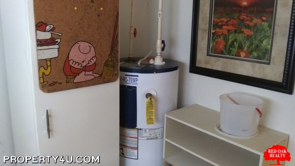 UTILITY/PANTRY